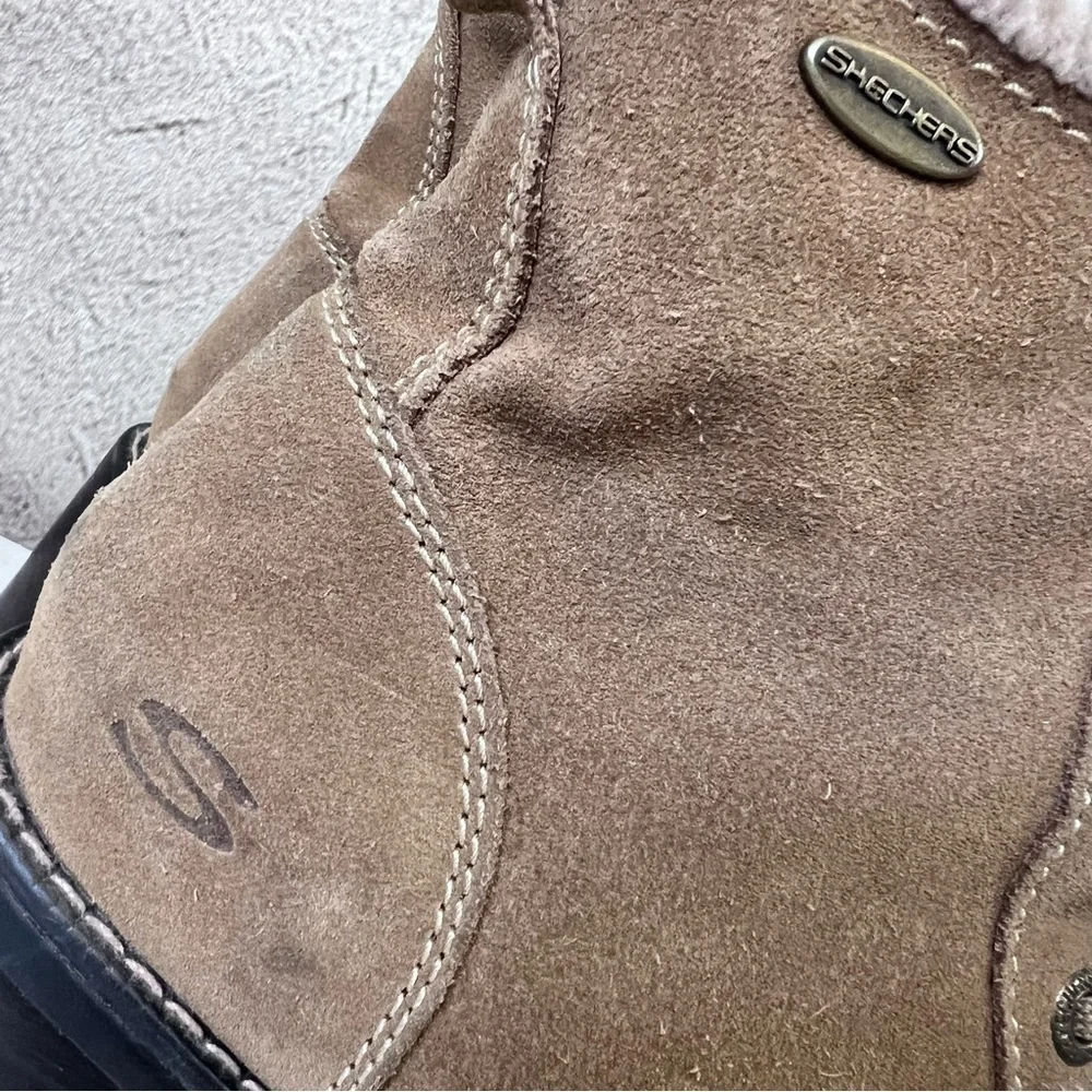 Y2K Skechers Mesa Stone Sherpa Chunky Round Toe Block Heel Ankle Boots